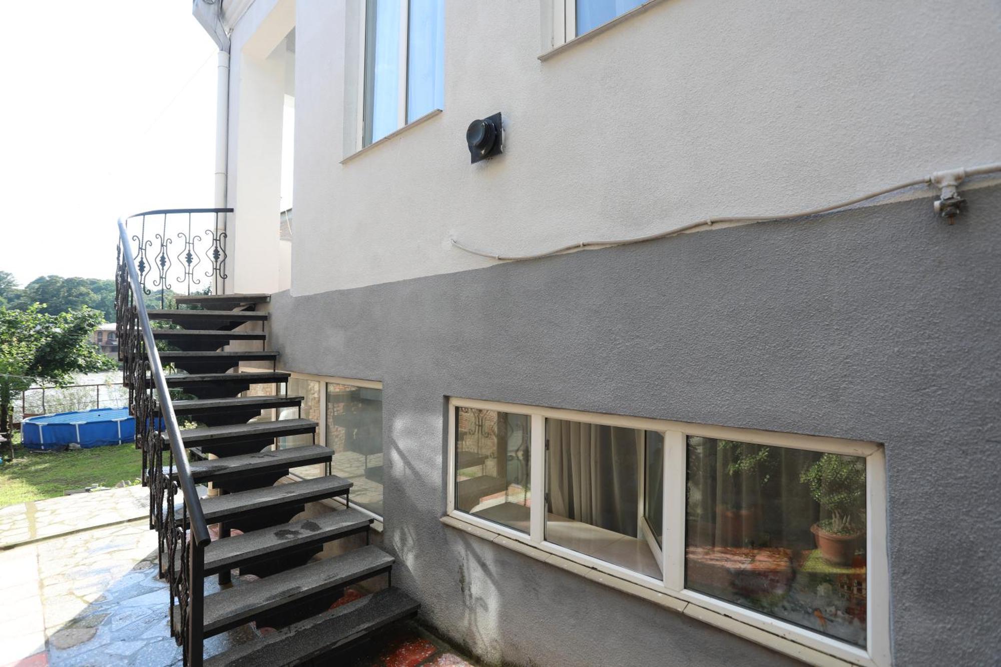 ApartHotel RioNi Kutaissi Exterior foto